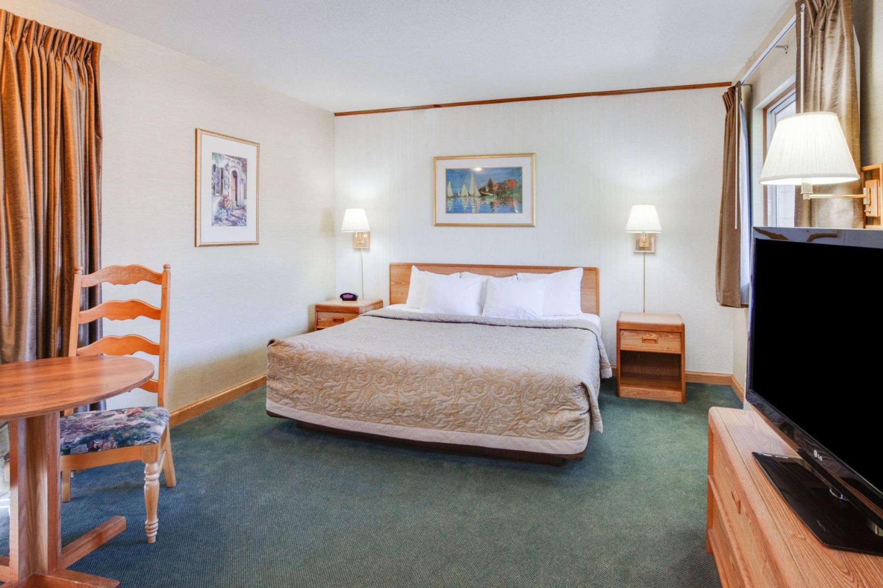 Super 8 Beachfront By Wyndham Mackinaw City, Mi Kültér fotó